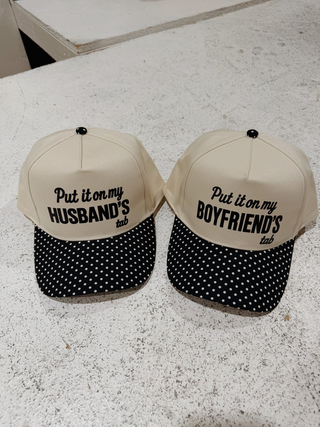 PUT IT ON MY BF/ HUB TAB